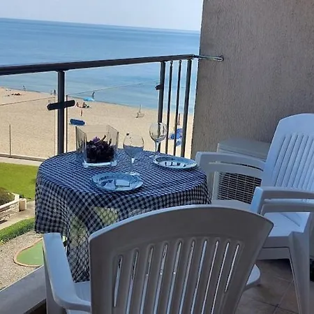 Apartment Seafront Elegance First Line