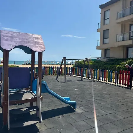 Apartment Seafront Elegance First Line Obzor